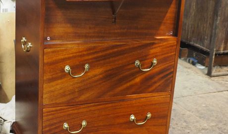 bookase 460x272 - Special Chest of Drawers